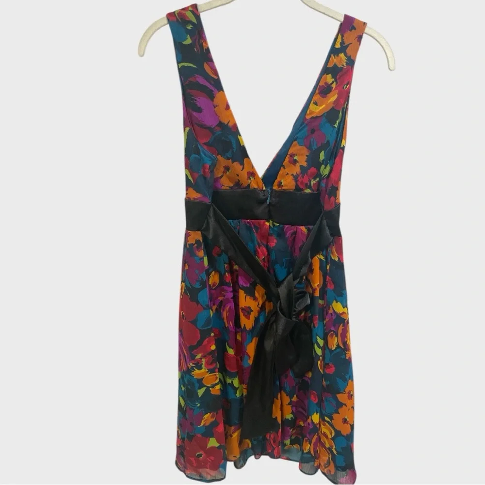 Twenty One  Deep V neck Multi color Floral Party Dress Size… - Picture 8 of 13